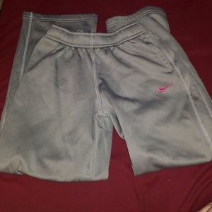 Girl's ThermaFit by Nike Fleece Pants, Medium